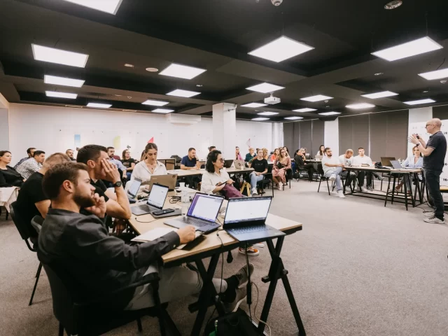 Integrimi i Menaxhimit të Projekteve në Kurrikulën Universitare dhe Rritja e Kapaciteteve për Profesionistët e Ardhshëm në Rajon