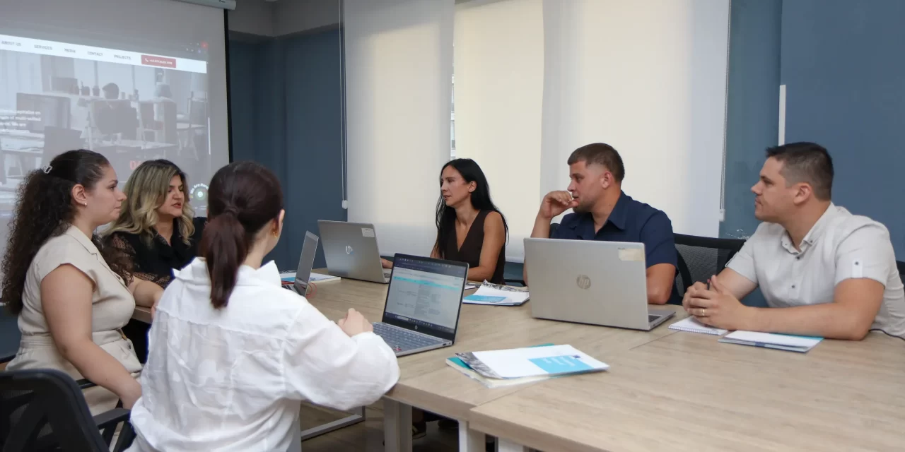 The Power of Collaboration in Project Management 